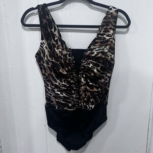 Women's 10 Longitude Swimsuit One Piece Leopard Print Beach Pool Boat Summer